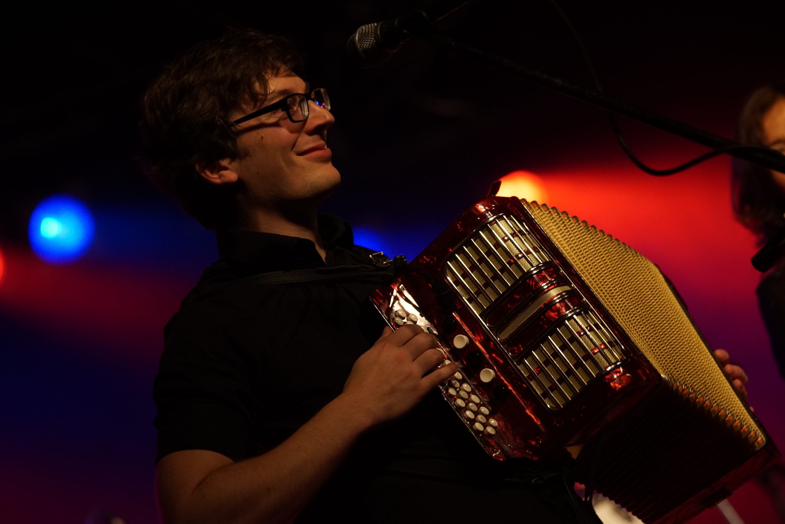 IamDAP: Sebastian Bold Playing the accordion